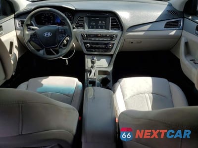 Zdjęcie 8 z 12 samochodu: 2017 HYUNDAI SONATA SE VIN:5NPE24AF3HH579574 - miniatura