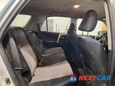 Zdjęcie 11 z 13 samochodu: 2016 TOYOTA 4RUNNER SR5 VIN:JTEBU5JR4G5350652 - miniatura