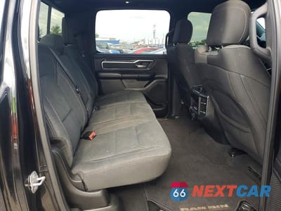 Zdjęcie 10 z 12 samochodu: 2019 RAM 1500 BIG HORN VIN:1C6SRFFT7KN607402 - miniatura