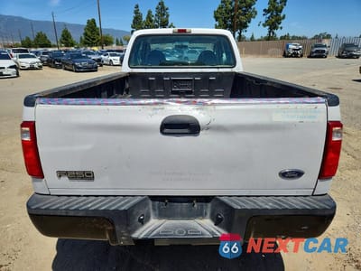 Zdjęcie 6 z 12 samochodu: 2004 FORD F250 SUPER DUTY VIN:1FTNX20L14EC96615 - miniatura