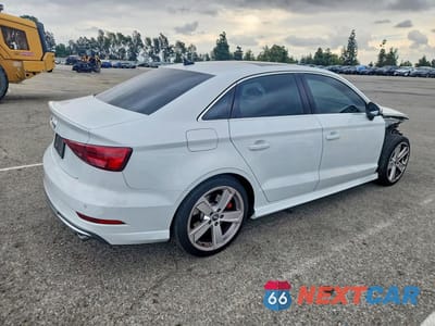 Trzecie zdjęcie samochodu z tyłu: 2020 AUDI S3 PREMIUM VIN:WAUB1GFF8LA004528 - miniatura