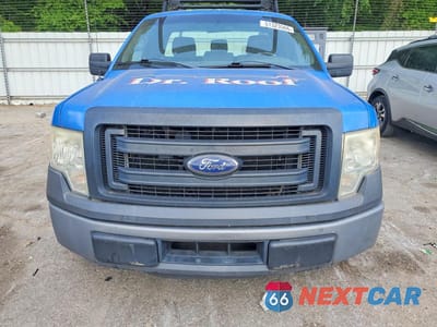 Piąte zdjęcie samochodu w środku: 2014 FORD F150 VIN:1FTMF1CM5EFC86548 - miniatura