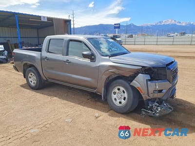 Czwarte zdjęcie samochodu z boku: 2022 NISSAN FRONTIER S VIN:1N6ED1EK9NN637972 - miniatura