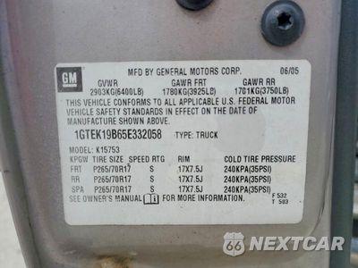 Zdjęcie 12 z 12 samochodu: 2005 GMC NEW SIERRA K1500 VIN:1GTEK19B65E332058 - miniatura