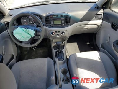 Zdjęcie 8 z 12 samochodu: 2011 HYUNDAI ACCENT GLS VIN:KMHCN4AC9BU596893 - miniatura