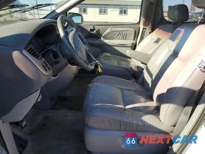 Zdjęcie 7 z 14 samochodu: 2002 TOYOTA SIENNA XLE VIN:4T3ZF13C82U444386 - miniatura