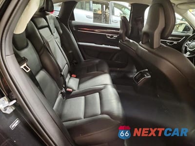 Zdjęcie 10 z 12 samochodu: 2018 VOLVO S90 T5 MOMENTUM VIN:LVY982MK6JP023890 - miniatura