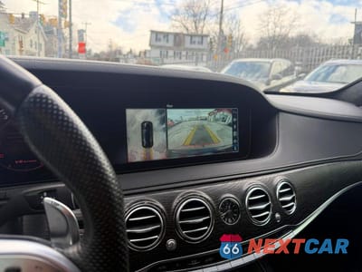Zdjęcie 11 z 13 samochodu: 2019 MERCEDES-BENZ S 63 AMG 4MATIC VIN:WDDUG8JB8KA453250 - miniatura