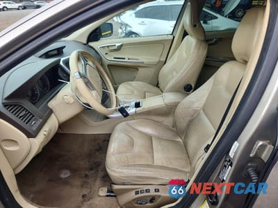 Zdjęcie 7 z 14 samochodu: 2011 VOLVO XC60 3.2 VIN:YV4940DZ2B2165041 - miniatura