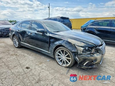 Czwarte zdjęcie samochodu z boku: 2013 LEXUS LS 460 VIN:JTHBL5EF1D5123548 - miniatura