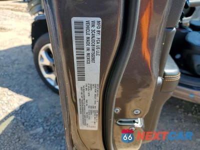 Zdjęcie 14 z 14 samochodu: 2021 JEEP COMPASS LIMITED VIN:3C4NJDCB1MT502807 - miniatura