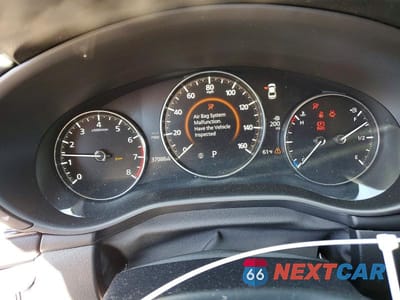 Zdjęcie 9 z 12 samochodu: 2023 MAZDA 3 PREFERRED VIN:3MZBPACMXPM371020 - miniatura