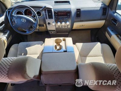 Zdjęcie 8 z 12 samochodu: 2010 TOYOTA TUNDRA DOUBLE CAB SR5 VIN:5TFUY5F16AX118179 - miniatura