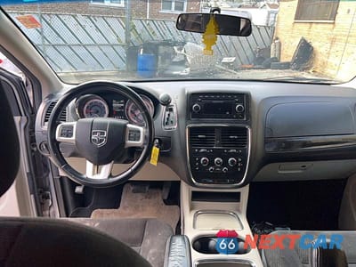 Zdjęcie 9 z 10 samochodu: 2016 DODGE GRAND CARAVAN SXT VIN:2C4RDGCG6GR333722 - miniatura