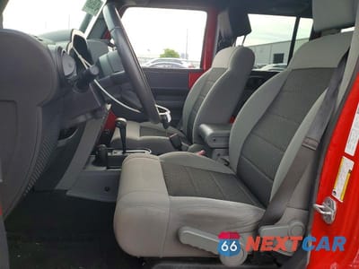 Zdjęcie 7 z 11 samochodu: 2010 JEEP WRANGLER UNLIMITED SPORT VIN:1J4BA3H17AL211811 - miniatura