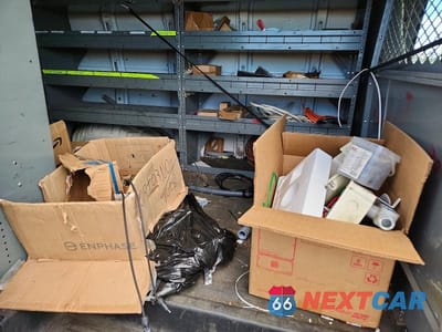 Zdjęcie 11 z 13 samochodu: 2008 CHEV EXPRESS G3500 VIN:1GCHG35K181228430 - miniatura