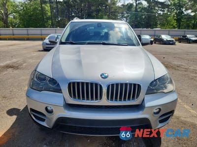 Piąte zdjęcie samochodu w środku: 2013 BMW X5 XDRIVE35I VIN:5UXZV4C50D0B09637 - miniatura