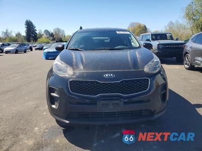 Piąte zdjęcie samochodu w środku: 2017 KIA SPORTAGE LX VIN:KNDPM3AC2H7116915 - miniatura