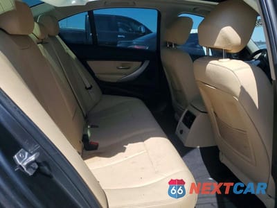 Zdjęcie 10 z 12 samochodu: 2017 BMW 320 I VIN:WBA8E1G3XHNU18166 - miniatura