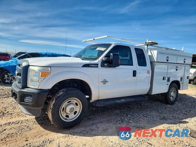 Drugie zdjęcie samochodu z przodu: 2015 FORD F350 SUPER DUTY UTILITY / SERVICE TRUCK VIN:1FT8X3BTXFED09610 - miniatura