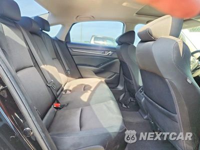 Zdjęcie 10 z 13 samochodu: 2018 HONDA ACCORD EX VIN:1HGCV1F40JA116665 - miniatura