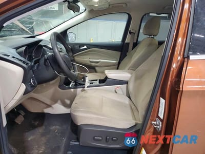Zdjęcie 7 z 13 samochodu: 2017 FORD ESCAPE SE VIN:1FMCU9GD0HUA02202 - miniatura