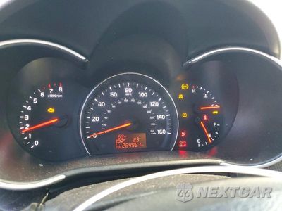 Zdjęcie 9 z 13 samochodu: 2014 KIA SORENTO LX VIN:5XYKT3A60EG533651 - miniatura