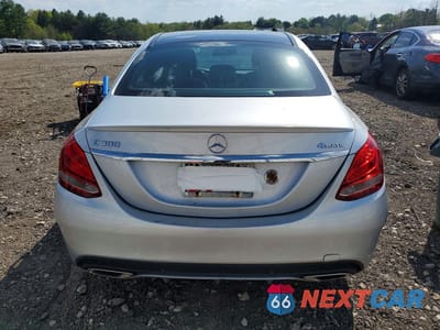 Zdjęcie 6 z 12 samochodu: 2017 MERCEDES-BENZ C 300 4MATIC VIN:WDDWF4KB3HR217246 - miniatura