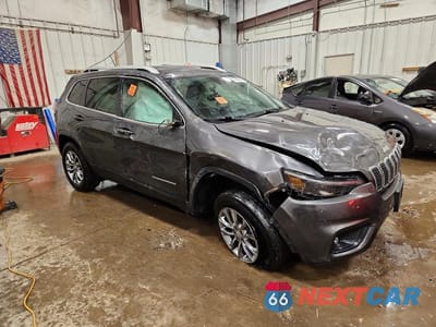 Czwarte zdjęcie samochodu z boku: 2021 JEEP CHEROKEE LATITUDE LUX VIN:1C4PJMMX6MD122712 - miniatura