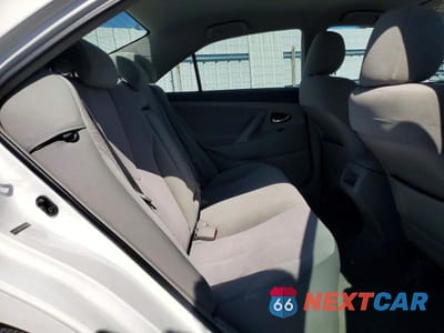 Zdjęcie 10 z 11 samochodu: 2010 TOYOTA CAMRY LE VIN:4T1BF3EK6AU560954 - miniatura