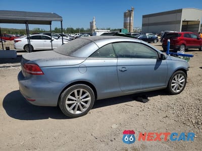 Trzecie zdjęcie samochodu z tyłu: 2015 VOLKSWAGEN EOS KOMFORT VIN:WVWBW8AH7FV000597 - miniatura
