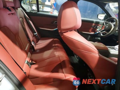 Zdjęcie 10 z 12 samochodu: 2025 BMW 330XI VIN:3MW89CW01S8F44806 - miniatura