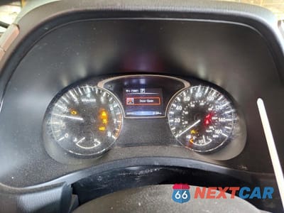 Zdjęcie 9 z 14 samochodu: 2018 NISSAN PATHFINDER SV VIN:5N1DR2MM0JC625946 - miniatura