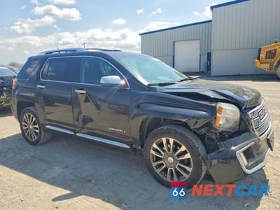 Czwarte zdjęcie samochodu z boku: 2016 GMC TERRAIN DENALI VIN:2GKFLVE31G6317129 - miniatura