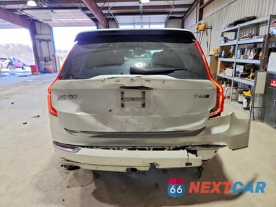 Zdjęcie 6 z 13 samochodu: 2016 VOLVO XC90 T6 VIN:YV4A22PL9G1073413 - miniatura