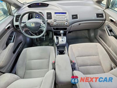 Zdjęcie 8 z 11 samochodu: 2006 HONDA CIVIC LX VIN:1HGFA16576L127367 - miniatura