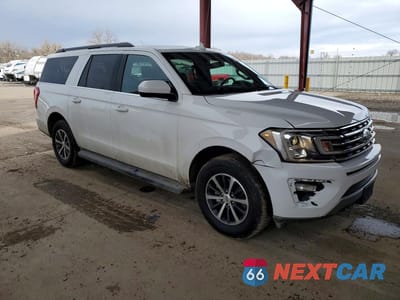Czwarte zdjęcie samochodu z boku: 2021 FORD EXPEDITION MAX XLT VIN:1FMJK1JT8MEA25679 - miniatura
