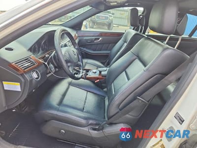 Zdjęcie 7 z 12 samochodu: 2012 MERCEDES-BENZ E 350 BLUETEC VIN:WDDHF2EB4CA547462 - miniatura