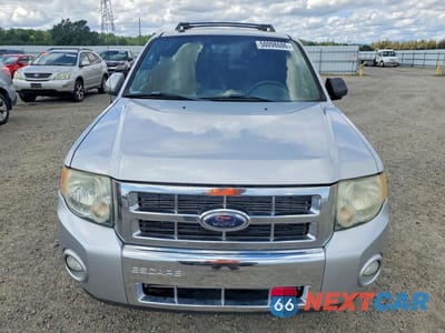 Piąte zdjęcie samochodu w środku: 2009 FORD ESCAPE LIMITED VIN:1FMCU94GX9KB20737 - miniatura