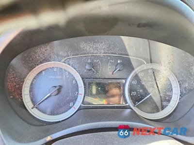 Zdjęcie 9 z 12 samochodu: 2015 NISSAN SENTRA SV VIN:3N1AB7AP4FL640620 - miniatura