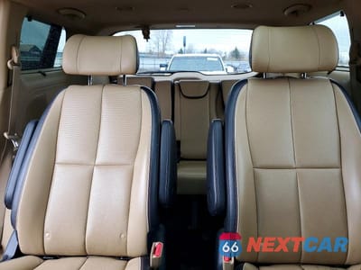 Zdjęcie 10 z 12 samochodu: 2018 KIA SEDONA SXL VIN:KNDME5C16J6373935 - miniatura