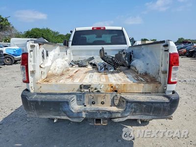 Zdjęcie 6 z 13 samochodu: 2022 RAM 2500 TRADESMAN VIN:3C6MR5AJXNG167486 - miniatura