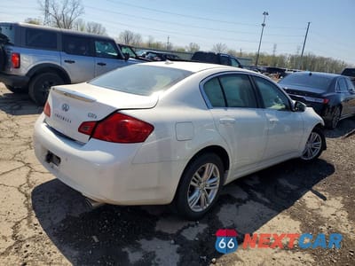 Trzecie zdjęcie samochodu z tyłu: 2013 INFINITI G37 SEDAN X VIN:JN1CV6AR5DM351566 - miniatura
