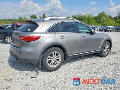 Trzecie zdjęcie samochodu z tyłu: 2010 INFINITI FX35 BASE VIN:JN8AS1MW6AM855271 - miniatura