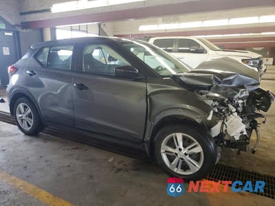 Czwarte zdjęcie samochodu z boku: 2021 NISSAN KICKS S VIN:3N1CP5BV4ML518140 - miniatura