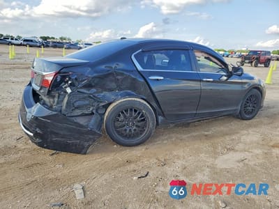 Trzecie zdjęcie samochodu z tyłu: 2016 HONDA ACCORD EX VIN:1HGCR2F71GA029354 - miniatura