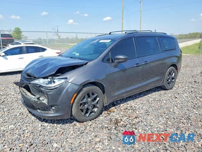 2019 CHRYSLER PACIFICA TOURING L 2C4RC1BG6KR629155 - główne zdjęcie licytacji z USA - miniatura
