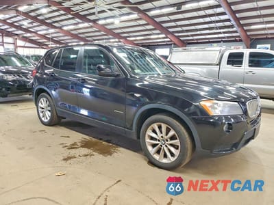 Czwarte zdjęcie samochodu z boku: 2013 BMW X3 XDRIVE28I VIN:5UXWX9C59D0A32602 - miniatura