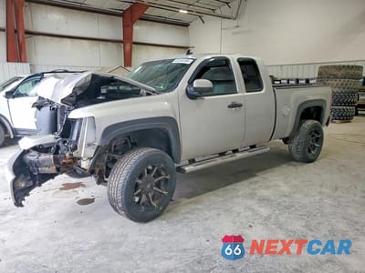 2011 CHEVROLET SILVERADO K1500 LTZ 1GCRKTE23BZ178500 - główne zdjęcie licytacji z USA - miniatura