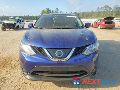 Piąte zdjęcie samochodu w środku: 2019 NISSAN ROGUE SPORT S VIN:JN1BJ1CP6KW233940 - miniatura